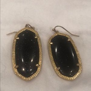 Kendra Scott Elle earrings